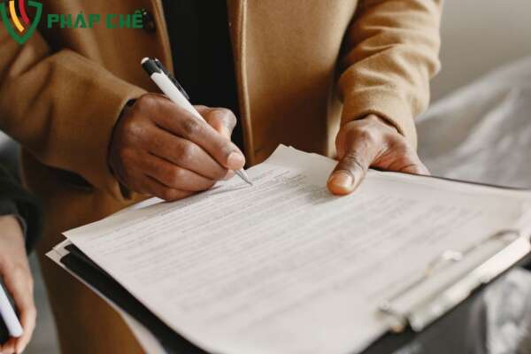 Giới Thiệu Chung Về Giải Thể Công Ty Cổ Phần: Tại Sao Cần Nắm Rõ?